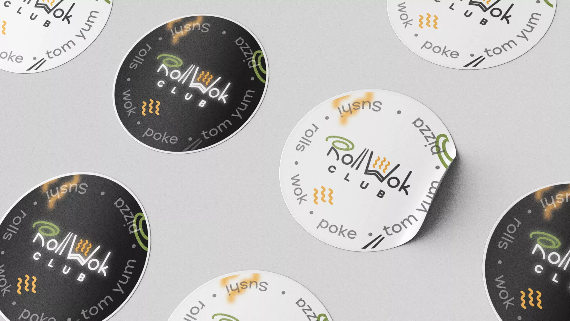 Разработка наклеек для суши-бара «Roll Wok Club» в Фролово