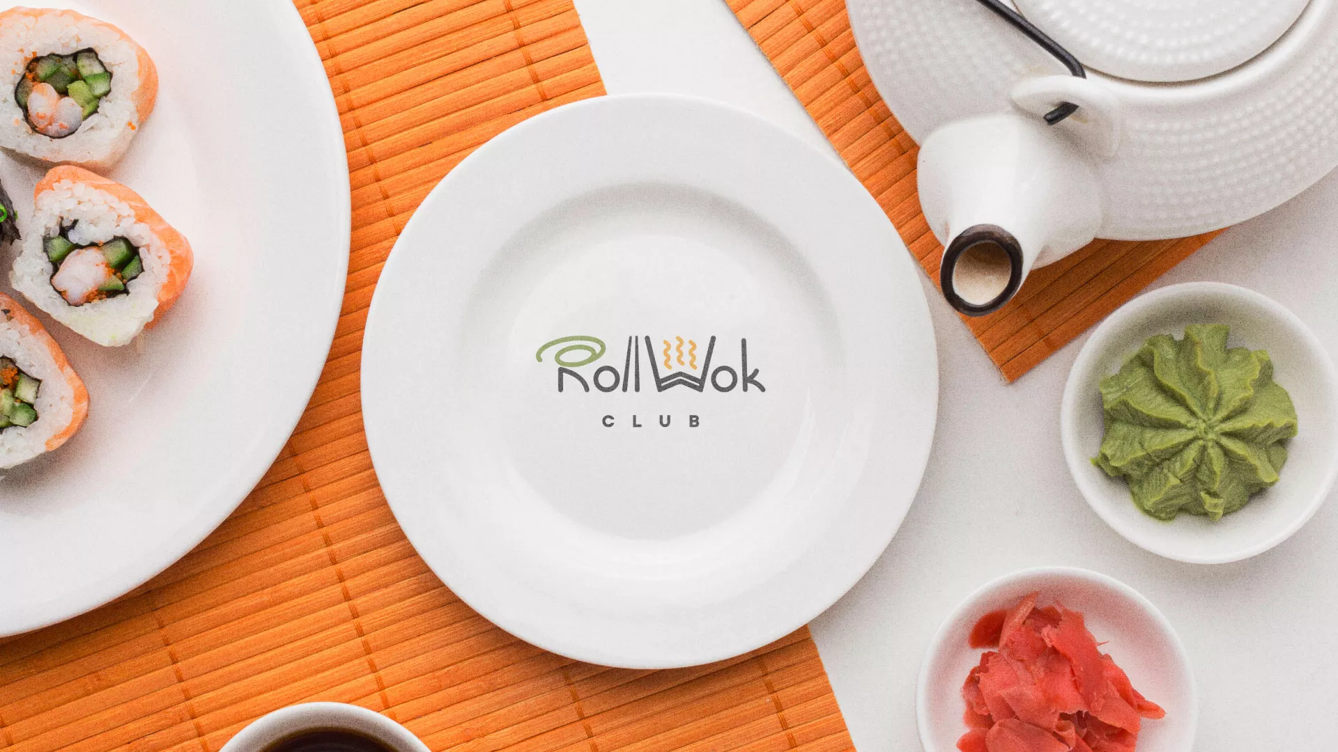 Разработка логотипа и фирменного стиля в Фролово для суши-бара «Roll Wok Club» Разработка логотипа и фирменного стиля в Фролово для суши-бара «Roll Wok Club»